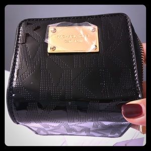 Michael Kors Small Bifold